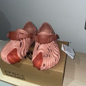 Brand New Crocs The Pollex Clog x Salehe
Bembury 11.